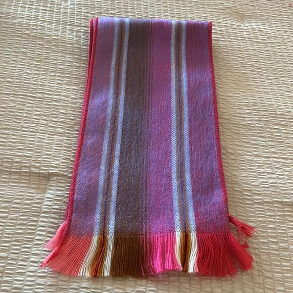 Beautiful alpaca scarf from Ecuador so soft and warm! - Picture 8 of 9